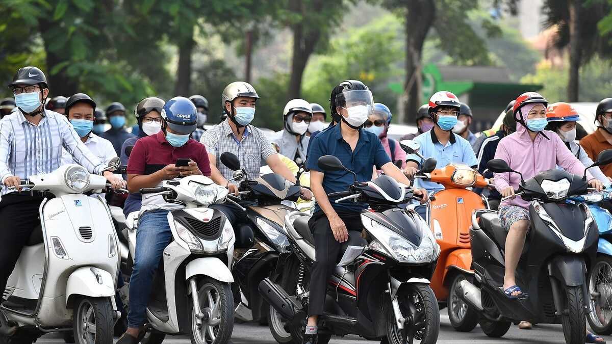 Thay đổi từ ngày 1/6, người dân đi xe máy, ô tô cần nắm rõ