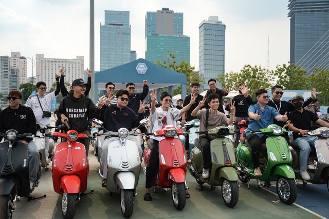Đi Vespa không đơn giản là “chạy xe”, đó là một kiểu “trình diễn di sản”- Ảnh 6.