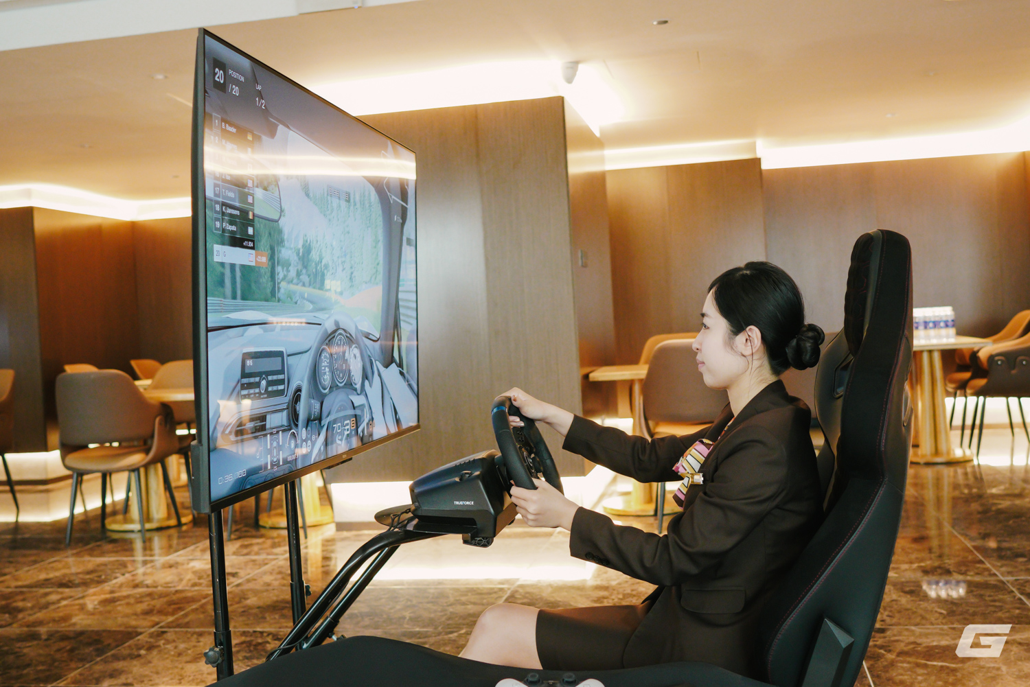 image13-1773921696159-17739216963291383424045 Khách sạn 5 sao Grand Plaza Hà Nội mở riêng phòng giải trí cho game thủ: Đầy đủ từ máy tính, PlayStation 5 cho tới Nintendo Switch 2 - Ảnh 17.