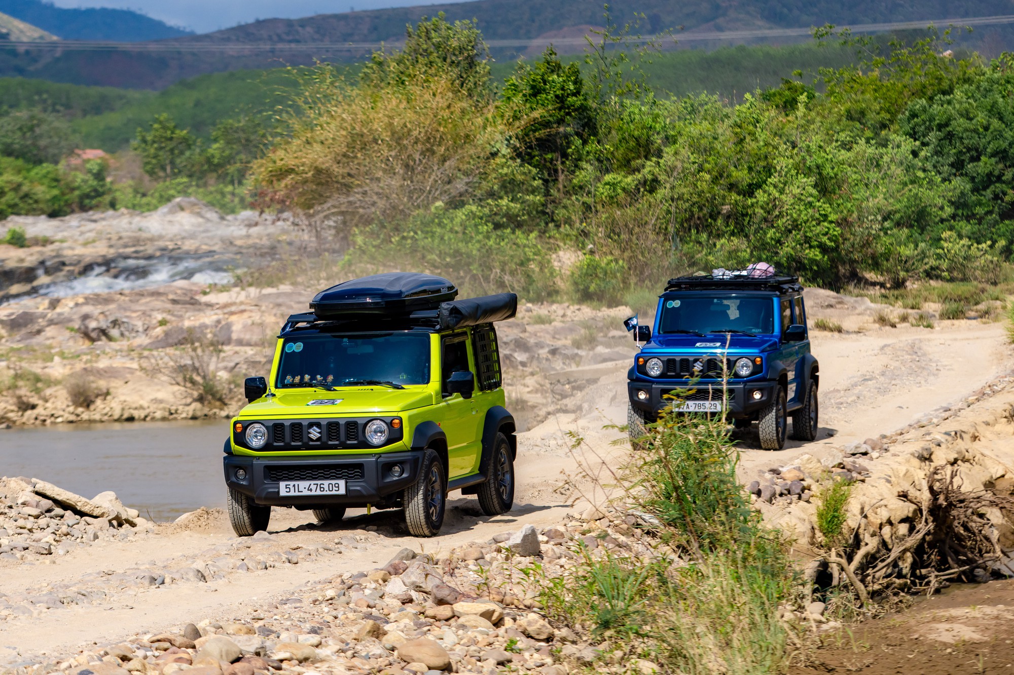 jimny2-1773884861749-1773884862020317344325-1