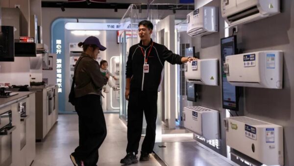 Dòng điều hòa độc lạ của Midea cháy hàng tại châu Âu nhưng vì sao lại bị ghẻ lạnh ở Trung Quốc?