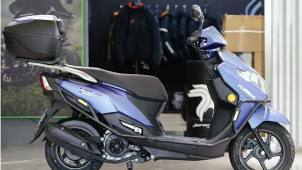Mẫu xe ga 125cc giá chỉ 29 triệu đồng có sàn để chân rộng như Honda SH, đi 100km chỉ ăn 2,18 lít xăng