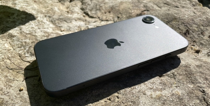 iphone-16e-1 iphone-16e