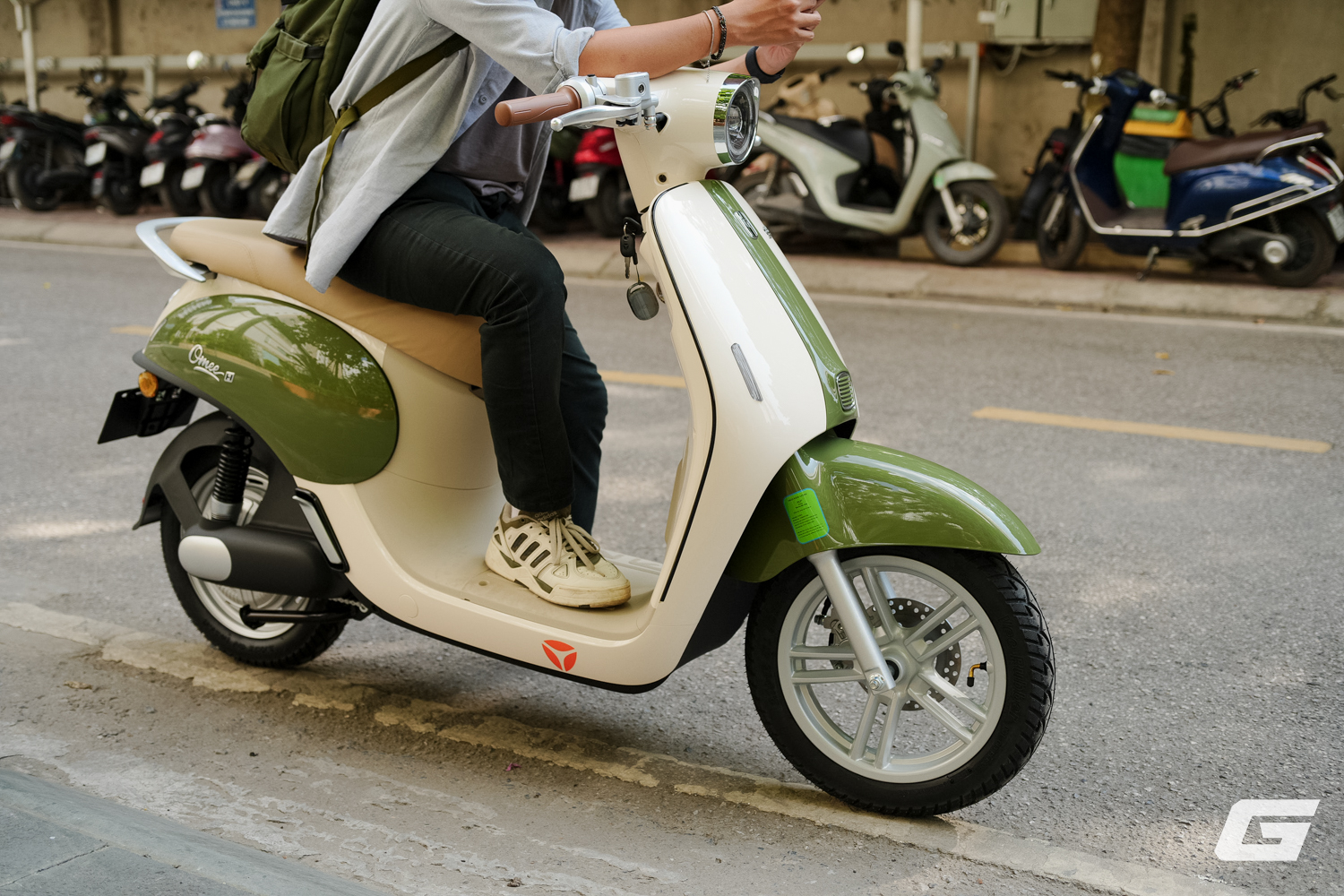 Trải nghiệm YADEA Omee H: Chiếc xe điện dưới 20 triệu gây bất ngờ bởi loạt công nghệ hiếm thấy trong phân khúc - Ảnh 2.