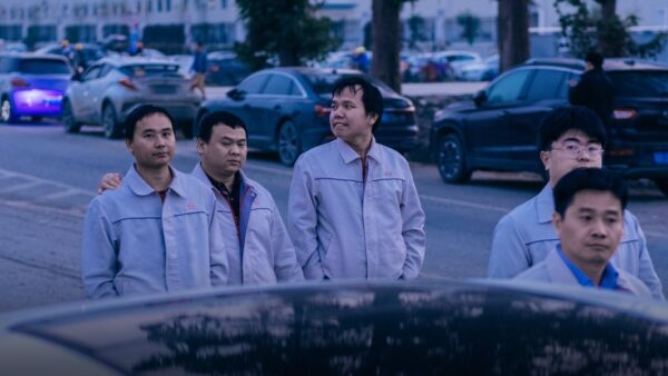 Chủ xe điện Trung Quốc bắt đầu nếm “trái đắng” sau 5 năm: Xe cũ giờ bán không ai mua