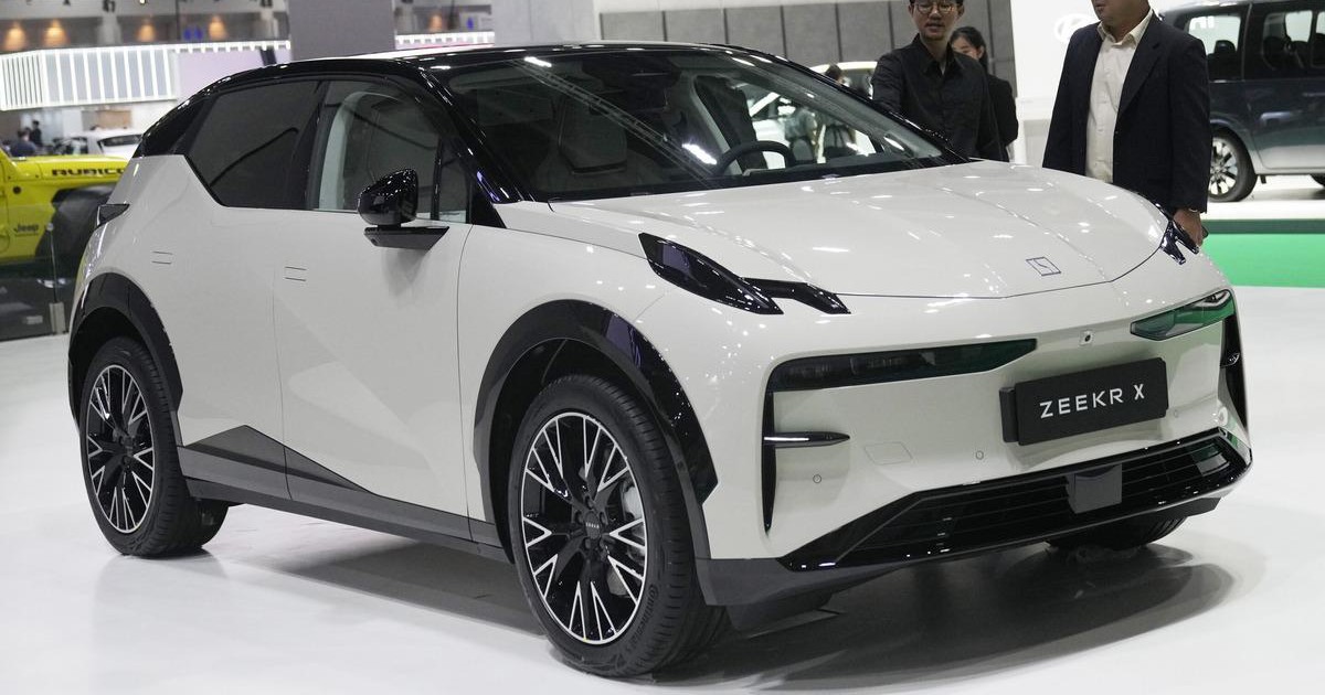 Xe mất giá gần 270 triệu sau vài tháng, khách Thái khiếu nại nhưng nhận cái kết đắng