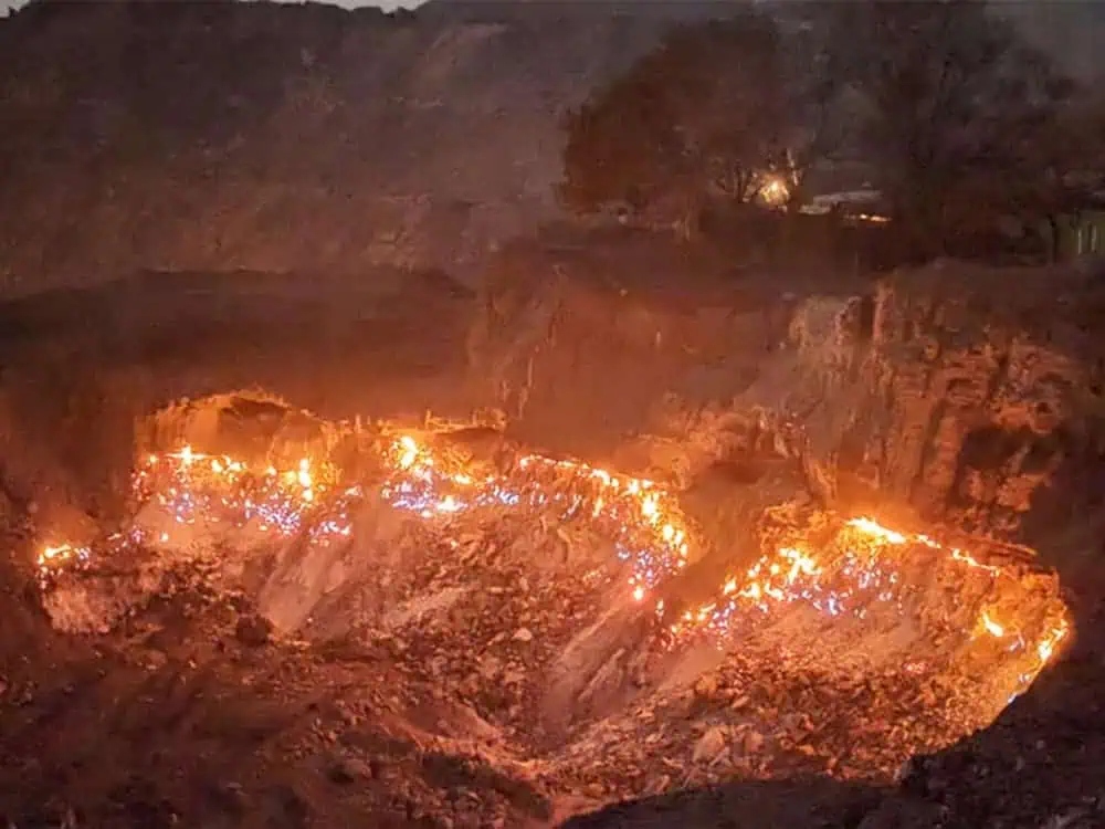 coalfiresthree-1792987592810-17929875942521074108214
