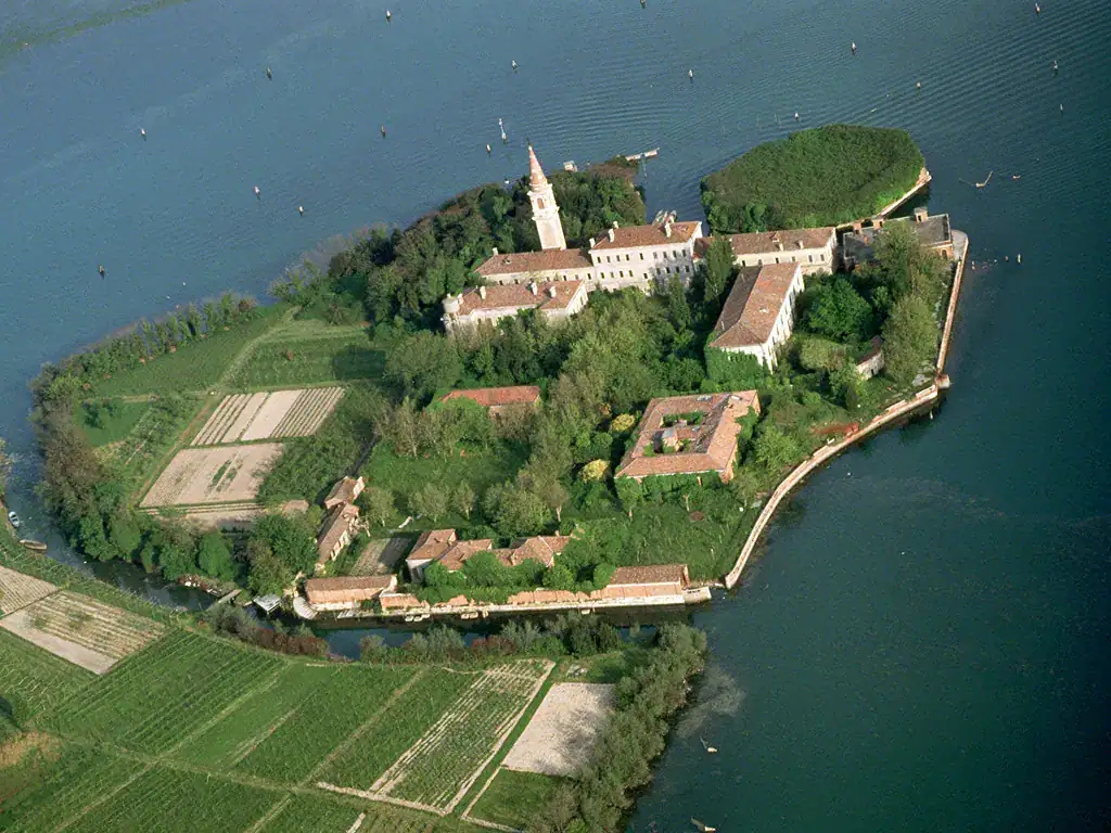 poveglia-for-sale-1792987597500-17929875984691211852451